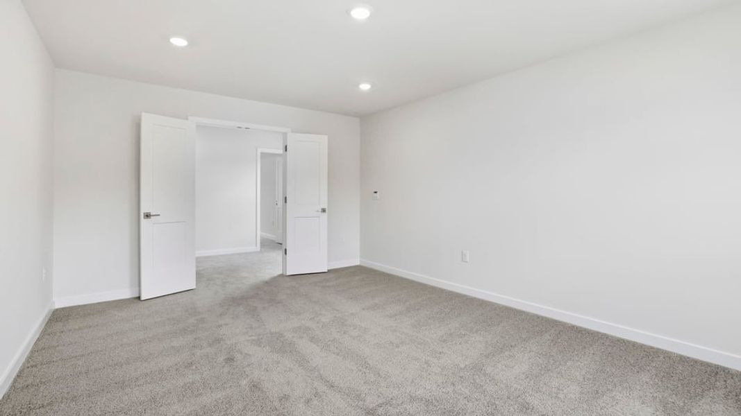 Spacious, unfurnished interior of a new home in Adams Glen, Greenville (Image 37). Spacious, unfurnished interior of a new home in Adams Glen, Greenville (Image 37).