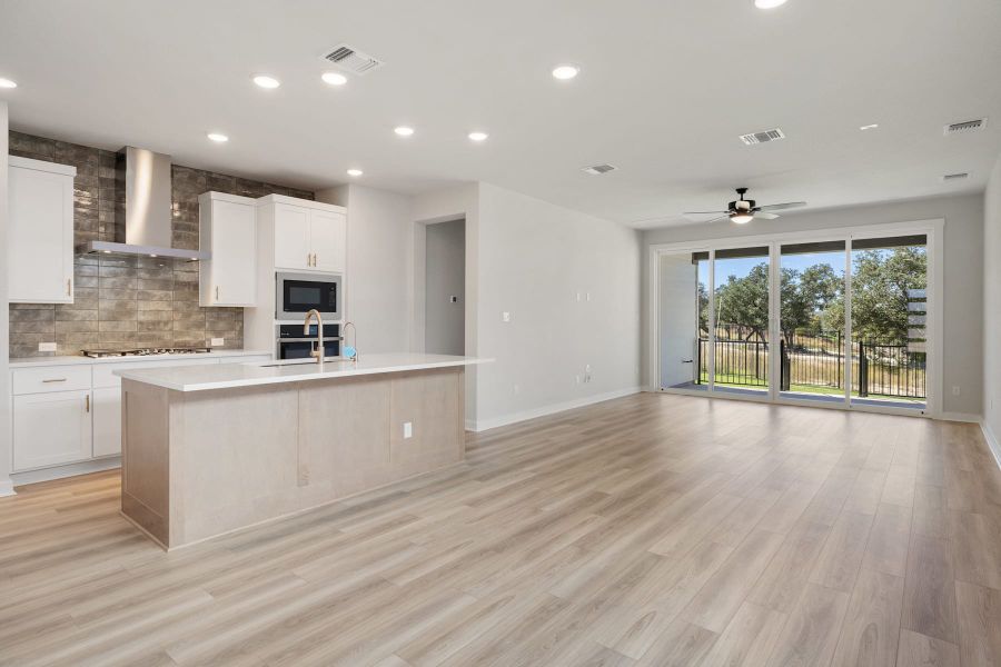 Image 42 of a home in Lariat.