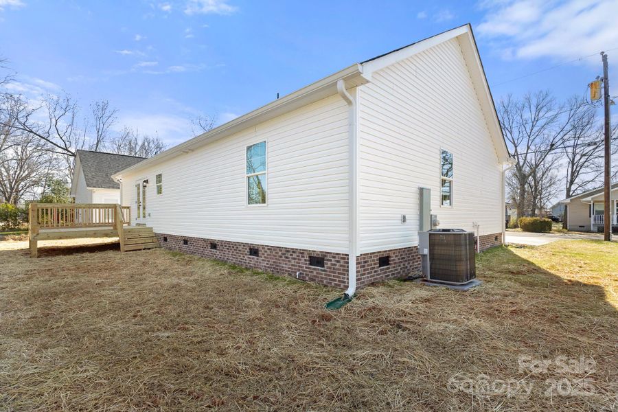 Exterior details and patio area of a home in , Rock Hill (Image 3).