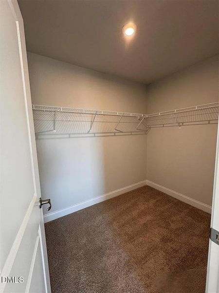 2CBC7733-6FE0-42DD-A5A7-72B43A7E0858