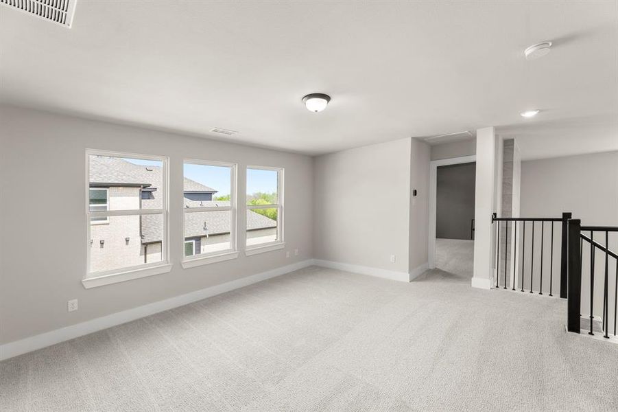 22. 941 Gold Finch - Game