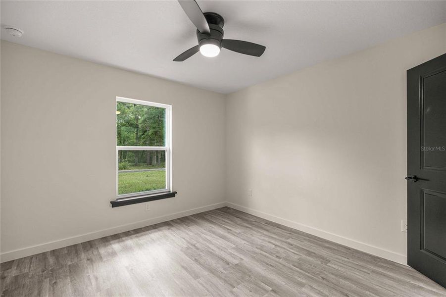 Spacious, unfurnished interior of a new home in , Ocala (Image 22).