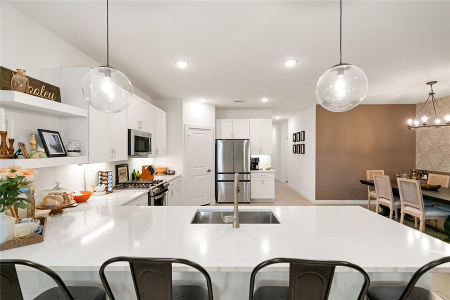 Furnished interior view inside a new home in , Anahuac (Image 12).