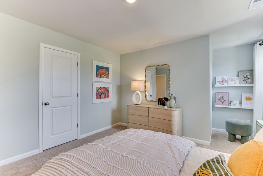 Furnished interior view inside a new home in Essence at Whiskey Run, New Ellenton (Image 31). Furnished interior view inside a new home in Essence at Whiskey Run, New Ellenton (Image 31).