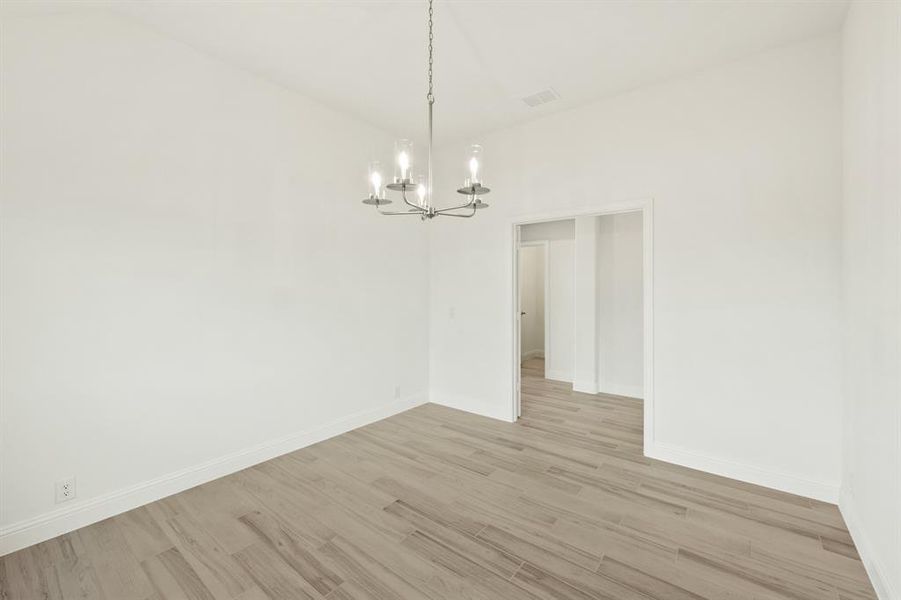 Spacious, unfurnished interior of a new home in Mockingbird Heights Classic 80, Midlothian (Image 17).