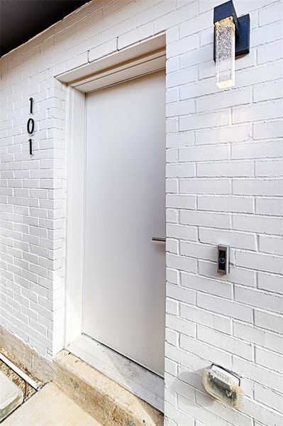 Exterior details and patio area of a home in , Dallas (Image 21).