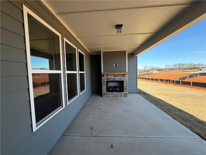 Exterior details and patio area of a home in , Jefferson (Image 27).