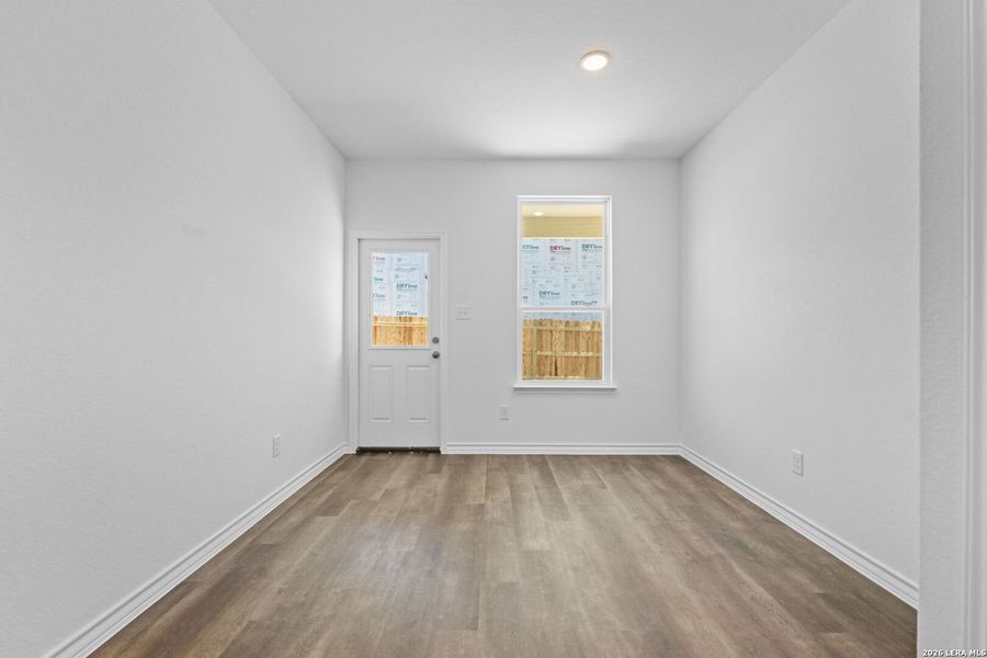 Spacious, unfurnished interior of a new home in Corley Farms, Boerne (Image 15).
