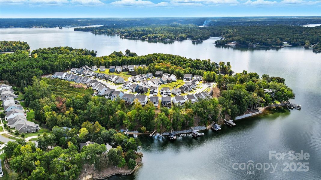 Image 43 of a home in . Image 43 of a home in .