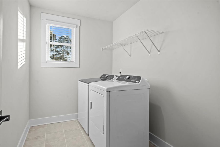 Close-up of interior finishes inside a home in Cedar Shoals - Signature Collection, Piedmont (Image 11).