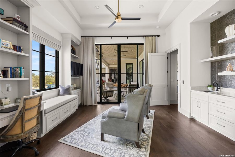 Furnished interior view inside a new home in , Fair Oaks Ranch (Image 49).