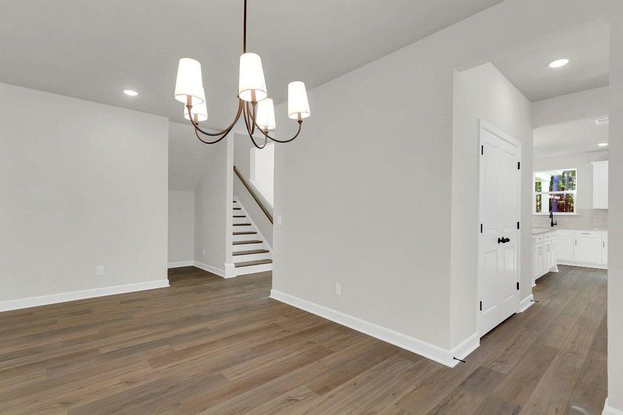 Spacious, unfurnished interior of a new home in , Ravenel (Image 12).