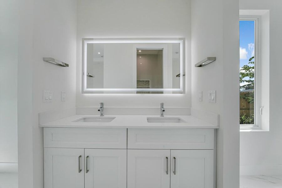 Image 54 of a home in .