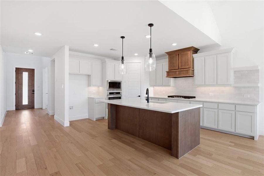 Furnished interior view inside a new home in Pecan Grove, Burleson (Image 17).