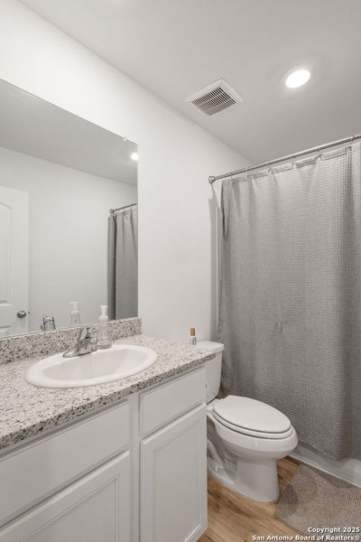 Furnished interior view inside a new home in Rosewood Estates, Lytle (Image 4).