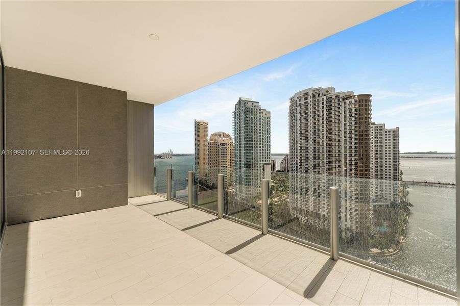 Condo located in Miami, FL showcasing its design and architecture (Image 31). Condo located in Miami, FL showcasing its design and architecture (Image 31).