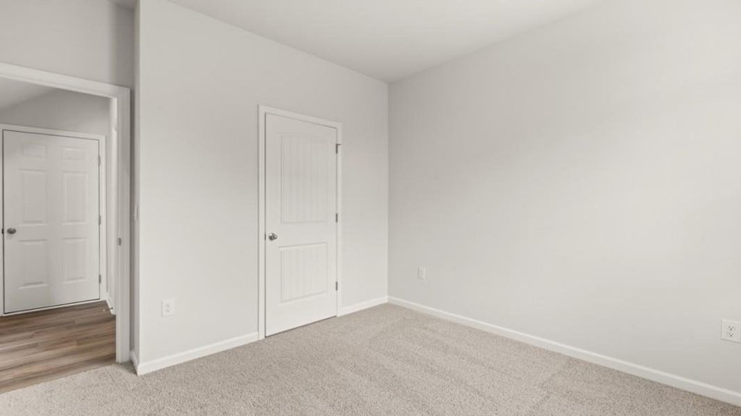Spacious, unfurnished interior of a new home in Liberty Crossing, Braselton (Image 27).
