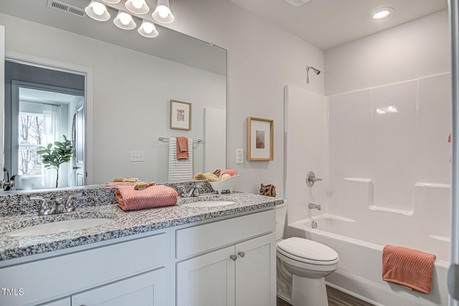 29 Secondary Bathroom - Russell