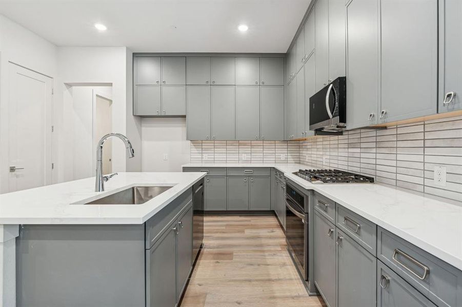 Come see for yourself! Come see for yourself!