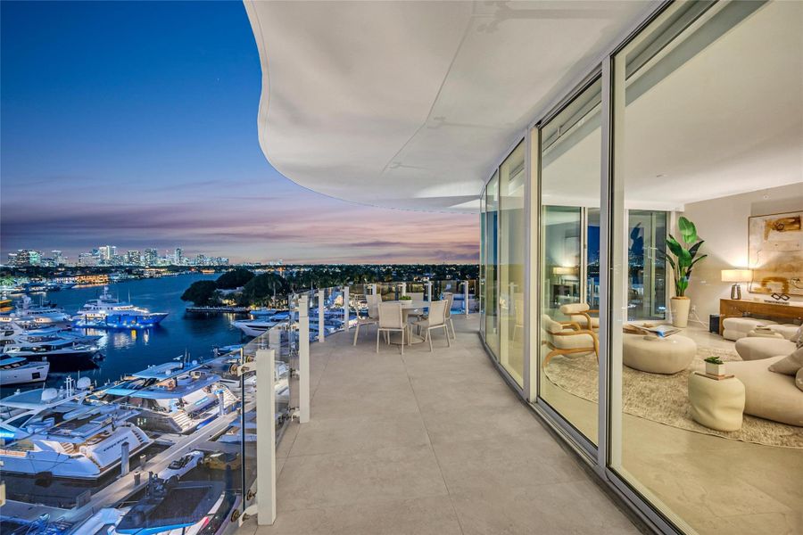Exterior details and patio area of a home in , Fort Lauderdale (Image 29).