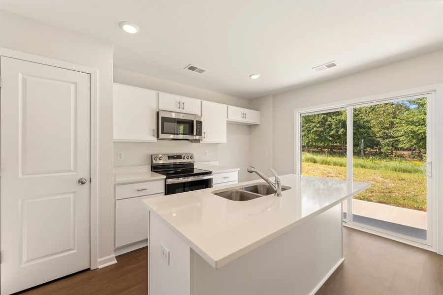 Furnished interior view inside a new home in Evergreen, Spartanburg (Image 3).