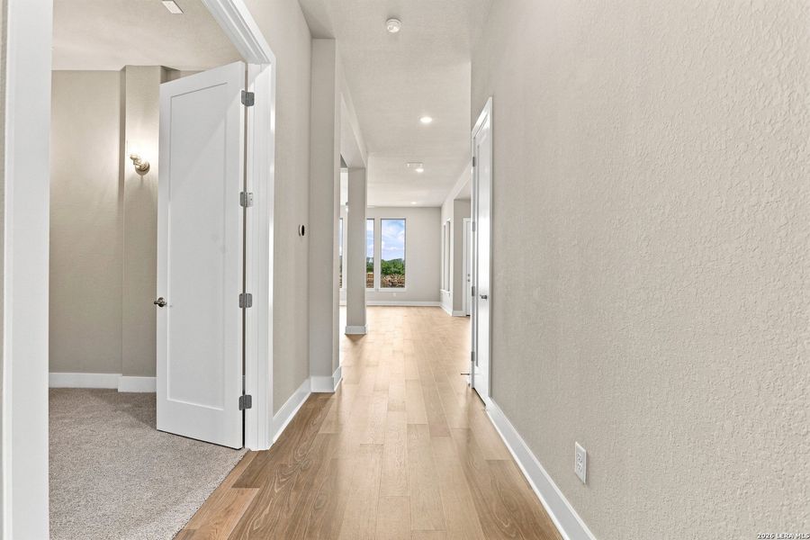 Spacious, unfurnished interior of a new home in Legacy at Lake Dunlap, New Braunfels (Image 20). Spacious, unfurnished interior of a new home in Legacy at Lake Dunlap, New Braunfels (Image 20).