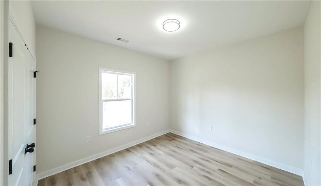 Spacious, unfurnished interior of a new home in , Tallapoosa (Image 32).