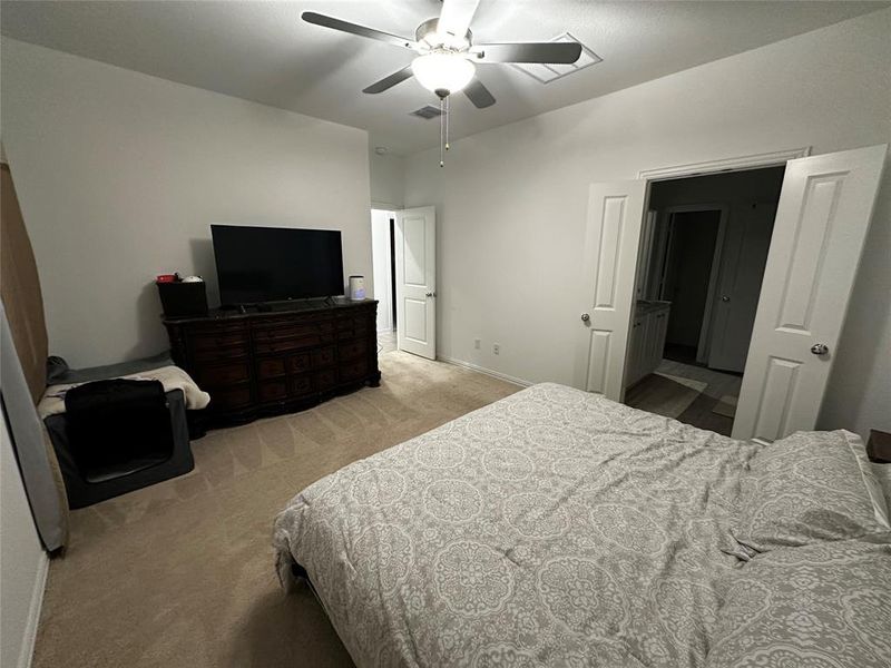 Furnished interior view inside a new home in Bridgewater, Princeton (Image 11). Furnished interior view inside a new home in Bridgewater, Princeton (Image 11).