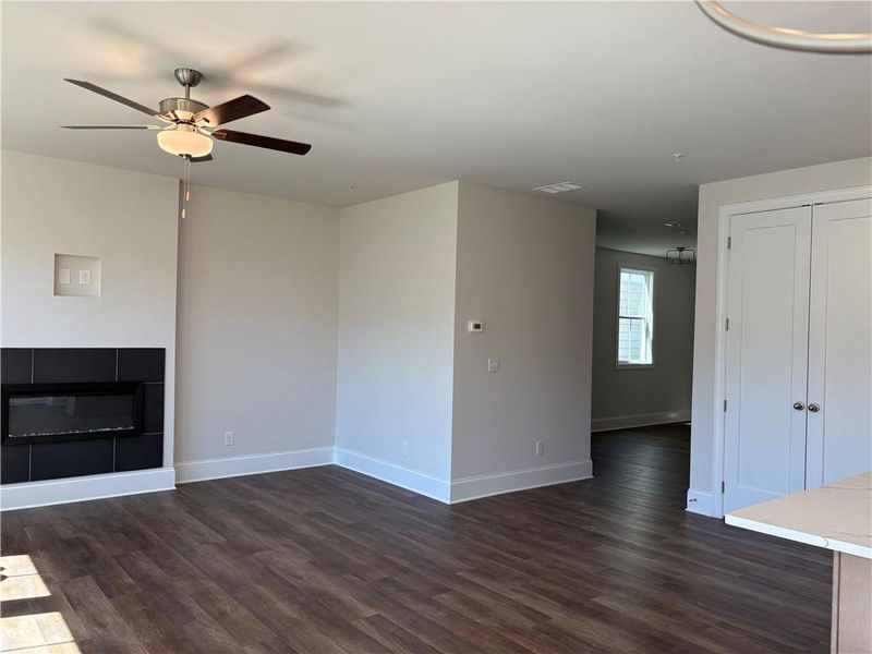 Spacious, unfurnished interior of a new home in , Marietta (Image 3).