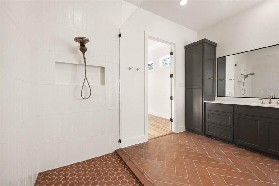 Image 38 of a home in Rolling Creek Ranch. Image 38 of a home in Rolling Creek Ranch.