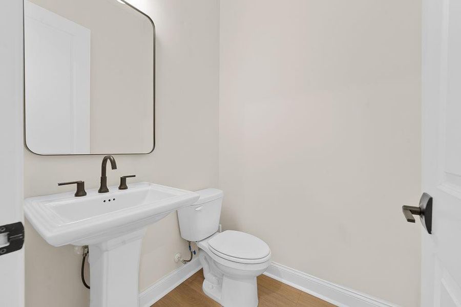 Furnished interior view inside a new home in , Alpharetta (Image 47).