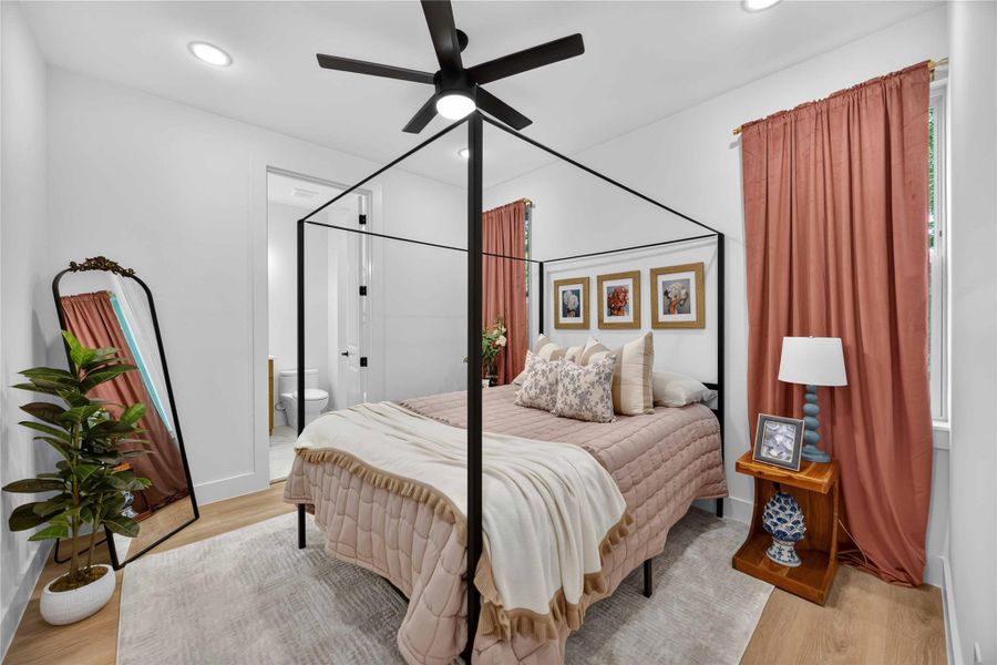 Furnished interior view inside a new home in , Houston (Image 18). Furnished interior view inside a new home in , Houston (Image 18).