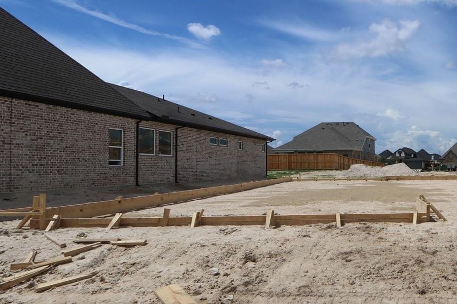 Every foundation at DWH is engineered and it’s inspected three times! We do not do “batch” testing. Rest easy knowing your foundation comes with a 10 year warranty. Every foundation at DWH is engineered and it’s inspected three times! We do not do “batch” testing. Rest easy knowing your foundation comes with a 10 year warranty.