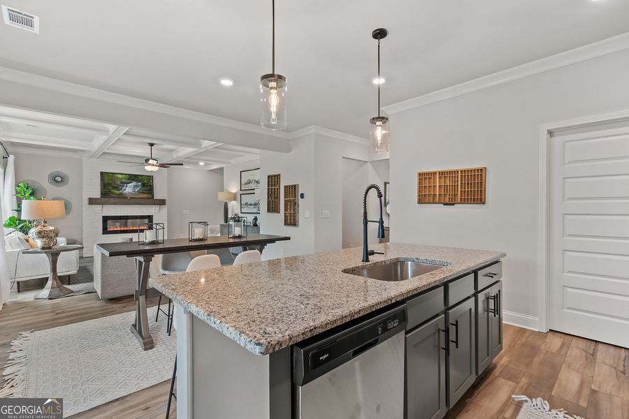 Furnished interior view inside a new home in Ponderosa Farms Manor, Gainesville (Image 14).