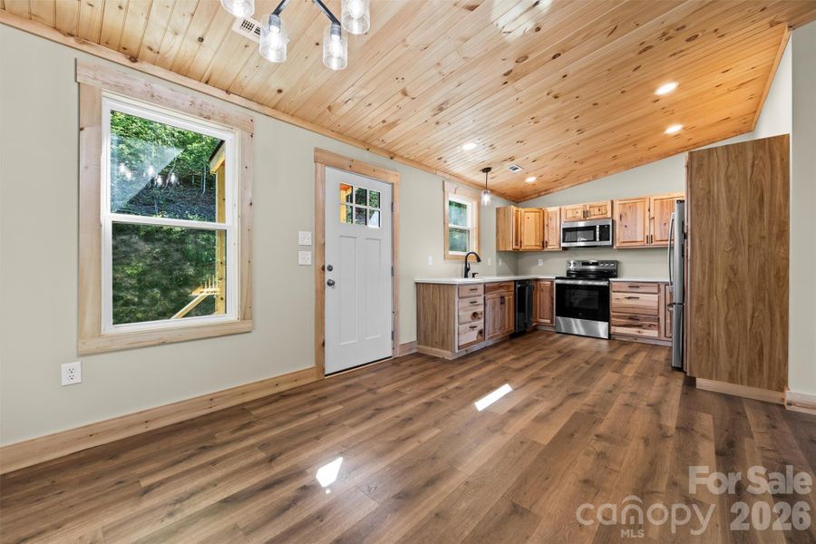 Image 29 of a home in .