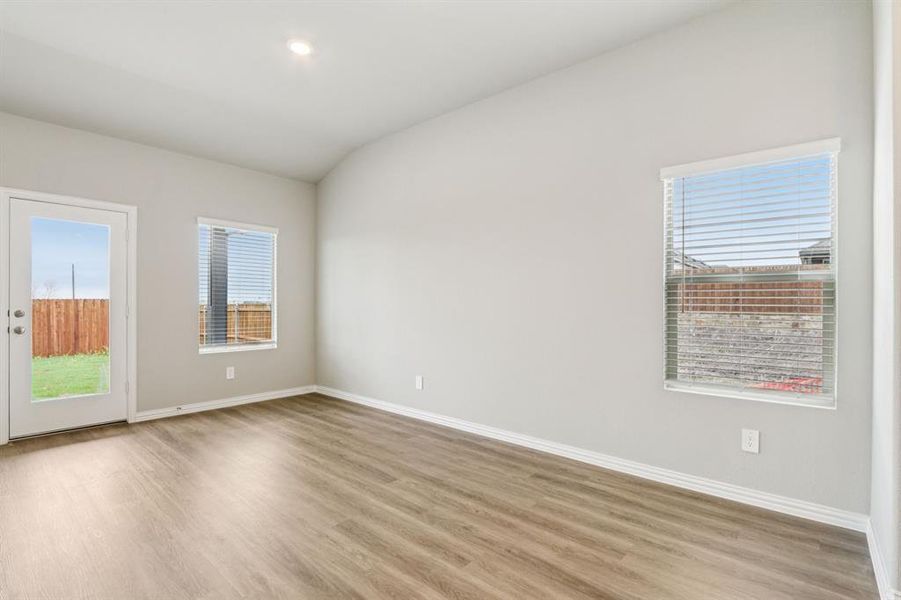 Spacious, unfurnished interior of a new home in River Ridge, Crandall (Image 18).