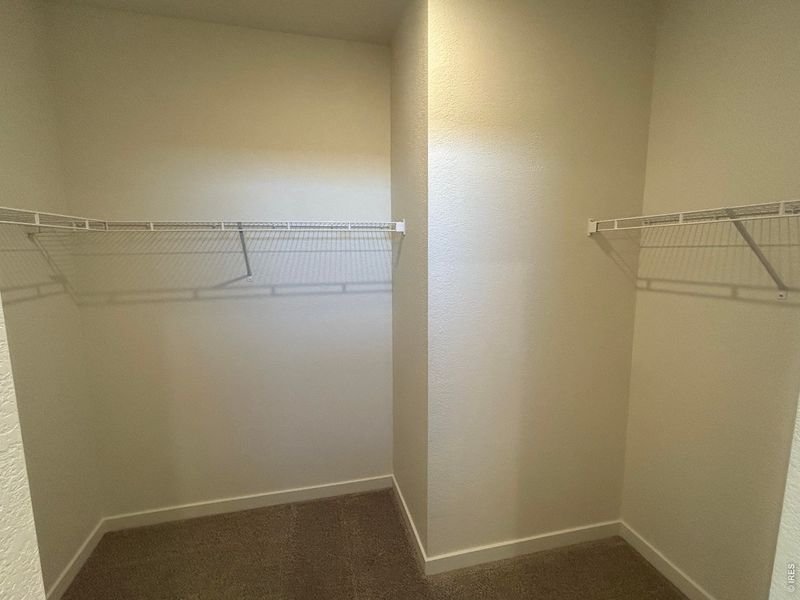 Spacious, unfurnished interior of a new home in Hudson Hills, Hudson (Image 12).