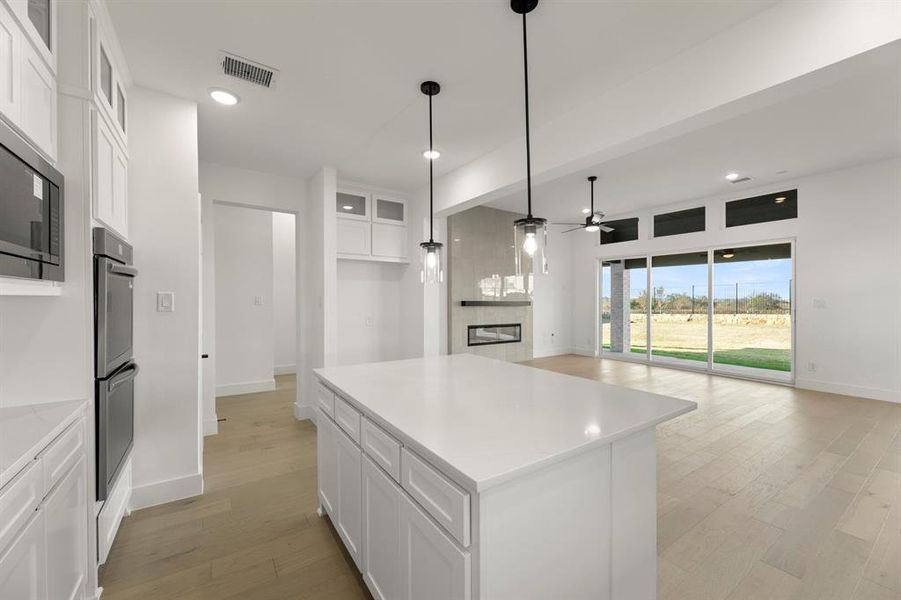 Furnished interior view inside a new home in Edgewood Creek, Celina (Image 9).
