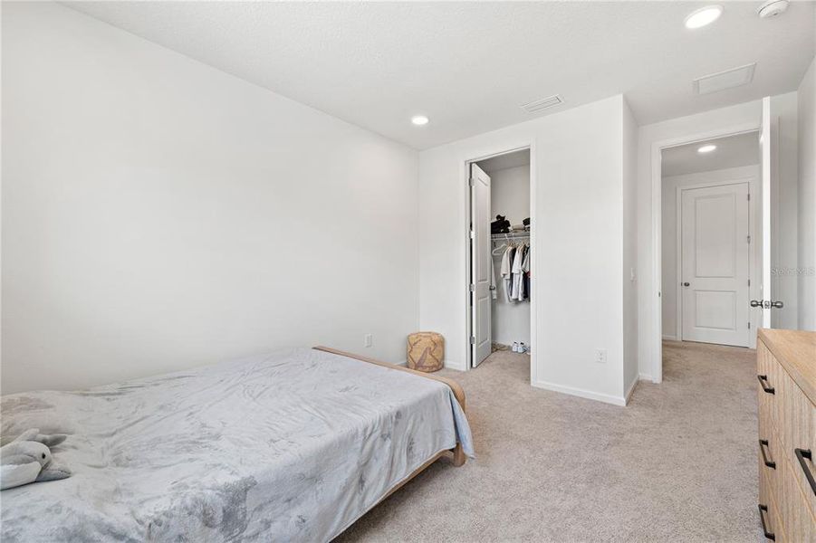 Furnished interior view inside a new home in , Winter Garden (Image 18).