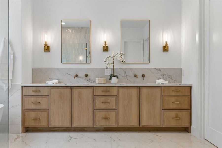Furnished interior view inside a new home in , Dallas (Image 13).