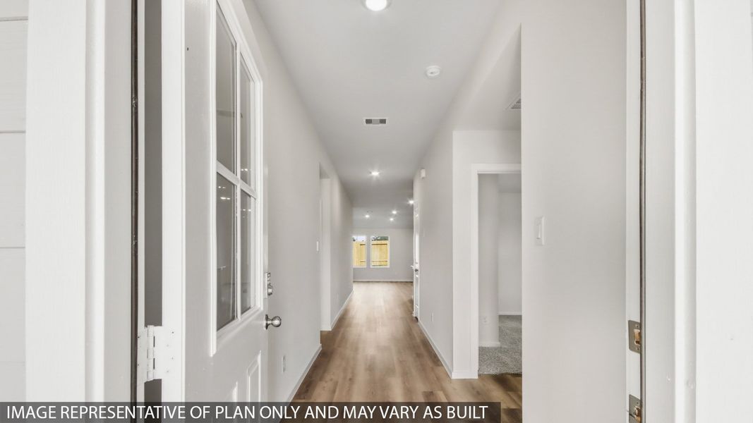 Spacious, unfurnished interior of a new home in Mill Creek, Magnolia (Image 8). Spacious, unfurnished interior of a new home in Mill Creek, Magnolia (Image 8).