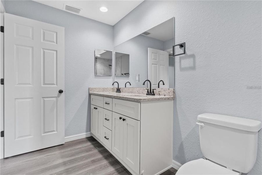 Furnished interior view inside a new home in , Ocala (Image 11).