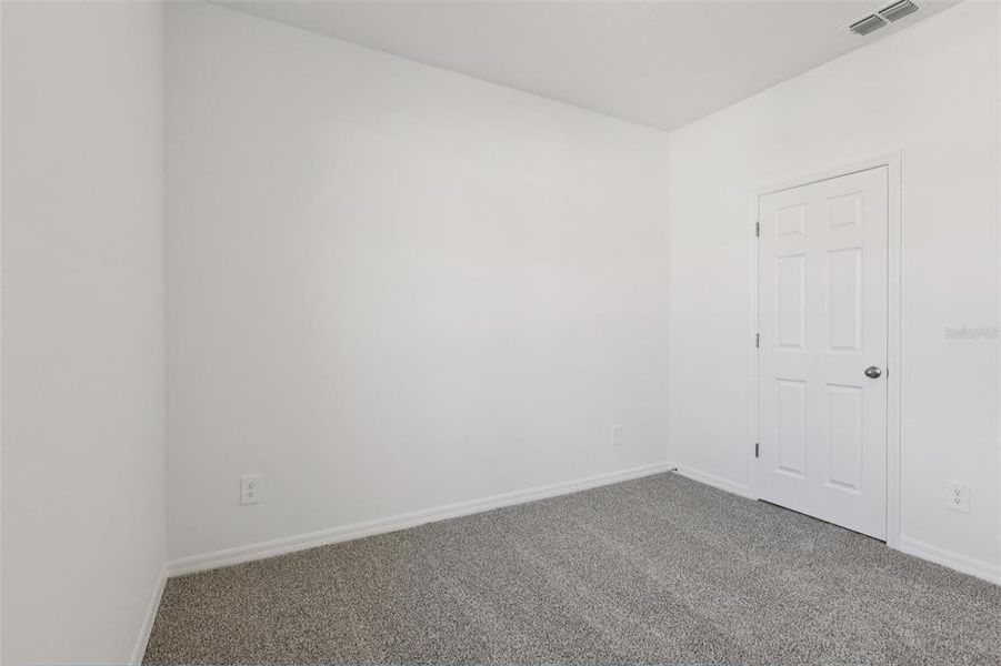 Spacious, unfurnished interior of a new home in The Meadow at Crossprairie Bungalows, St. Cloud (Image 22).