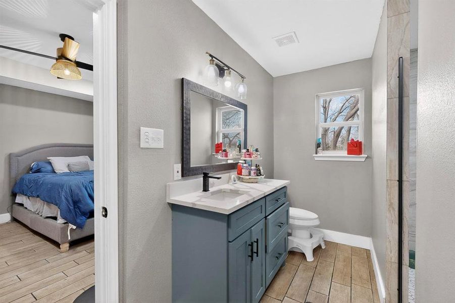 Furnished interior view inside a new home in , Ennis (Image 13).