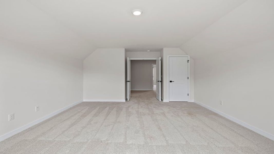 Representative unfurnished interior of a home built from the Fleetwood by D.R. Horton in Harrison Valley, Simpsonville (Image 34).