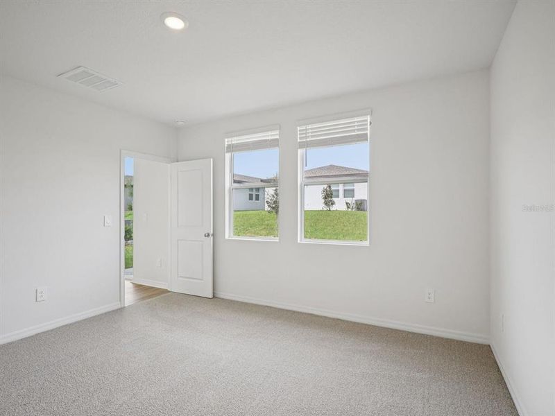 Spacious, unfurnished interior of a new home in Benton Hills - Premier Series, Brooksville (Image 18).