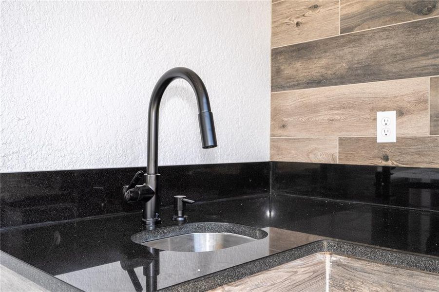 Close-up of interior finishes inside a home in Eden at Crossprairie, St. Cloud (Image 63).