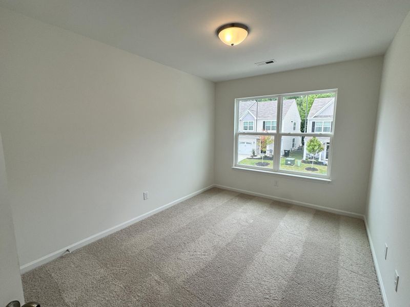 Spacious, unfurnished interior of a new home in Fairview Village Townhomes, Simpsonville (Image 10).