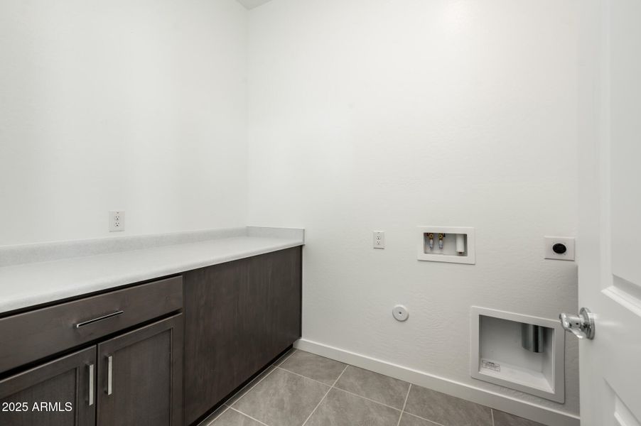 1750 - Laundry1 1750 - Laundry1