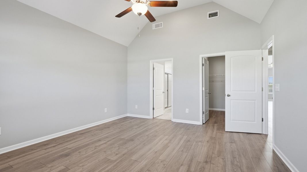 Spacious, unfurnished interior of a new home in Stillwater, Tullahoma (Image 14). Spacious, unfurnished interior of a new home in Stillwater, Tullahoma (Image 14).